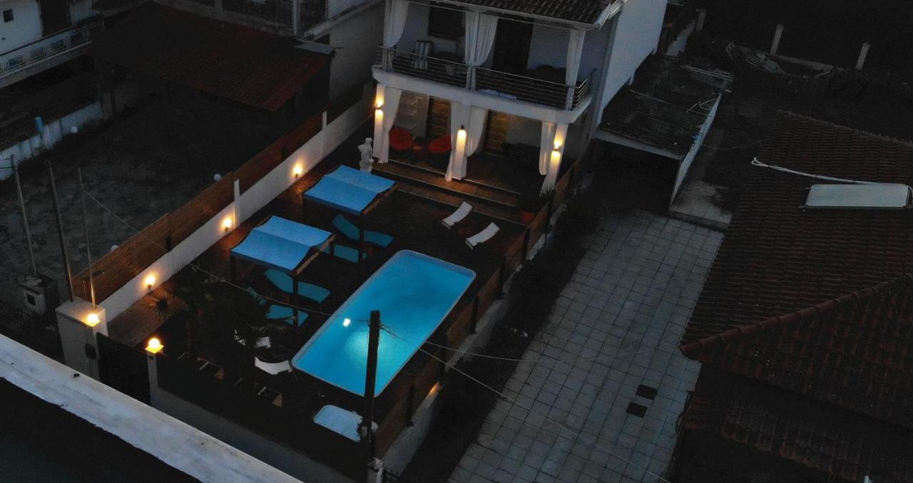 Villa Azzuro Ground Floor Nea Kallikrateia Bagian luar foto