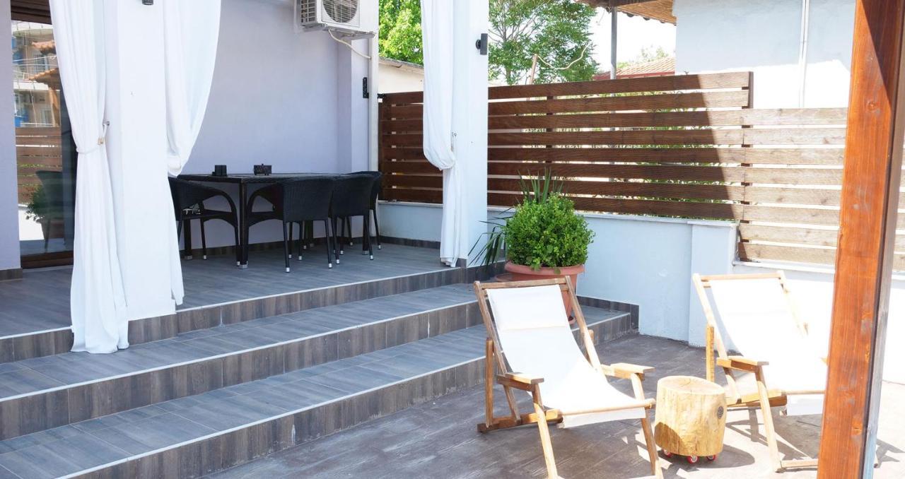 Villa Azzuro Ground Floor Nea Kallikrateia Bagian luar foto