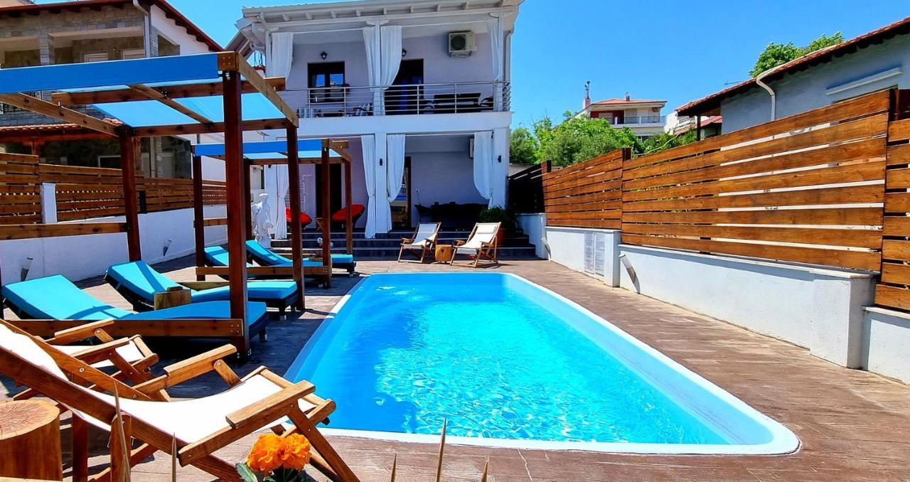 Villa Azzuro Ground Floor Nea Kallikrateia Bagian luar foto